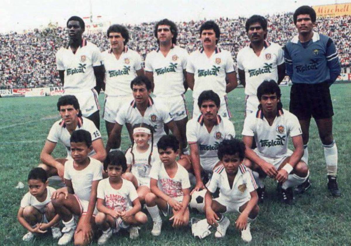 Blog de Elmer López: Los campeonatos nacionales del fútbol hondureño que la historia reclama