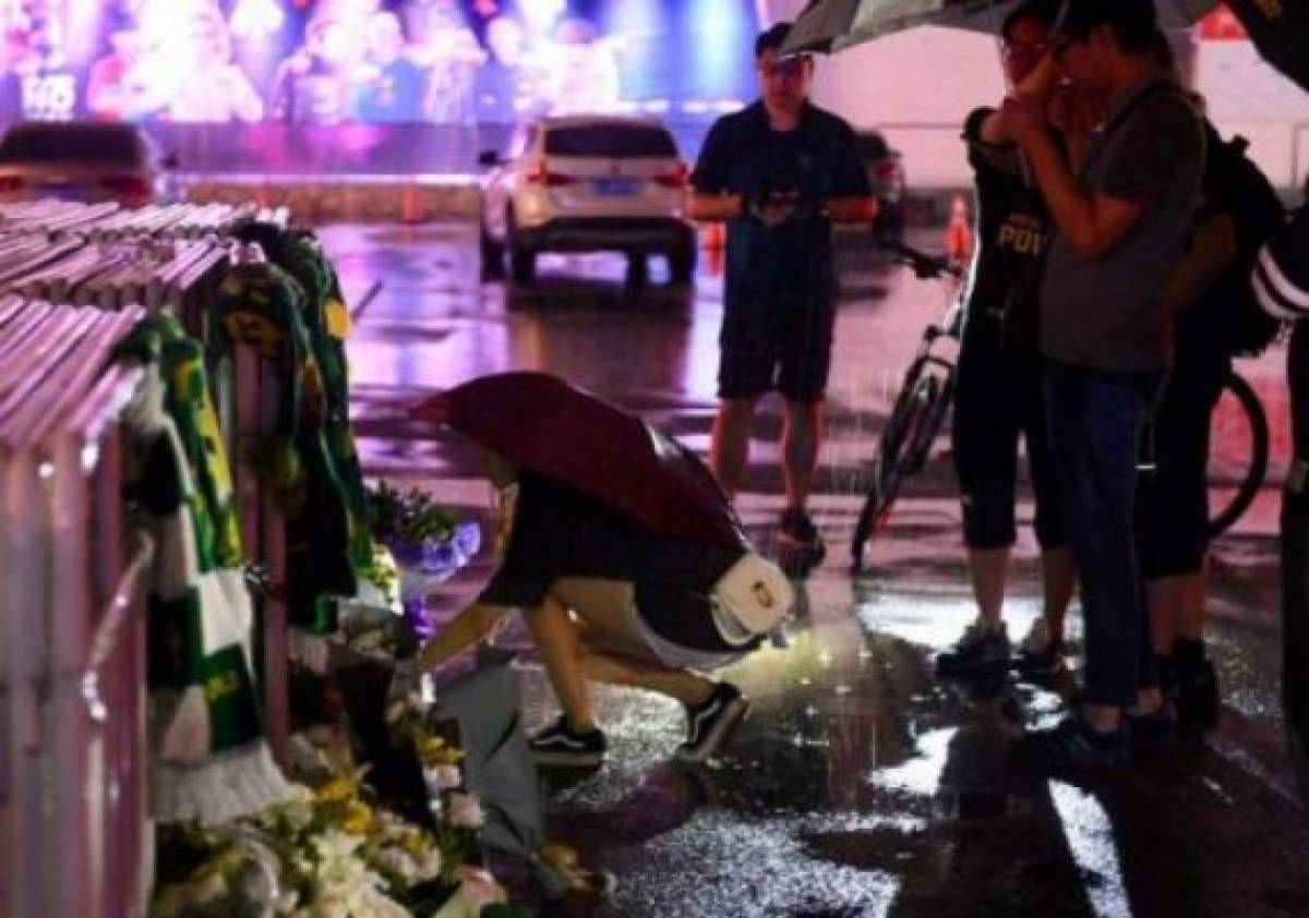 Beijing Guoan llora al 'Pery' Martínez y le honra con bonito altar en las afueras de su estadio