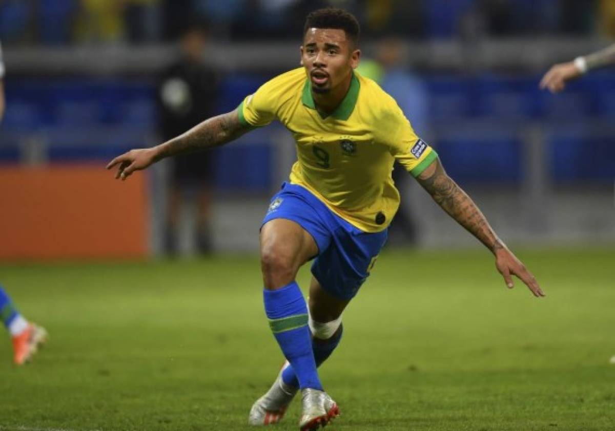 Brazil's Gabriel Jesus celebrates after scoring against Argentina during their Copa America football tournament semi-final match at the Mineirao Stadium in Belo Horizonte, Brazil, on July 2, 2019. (Photo by Pedro UGARTE / AFP)