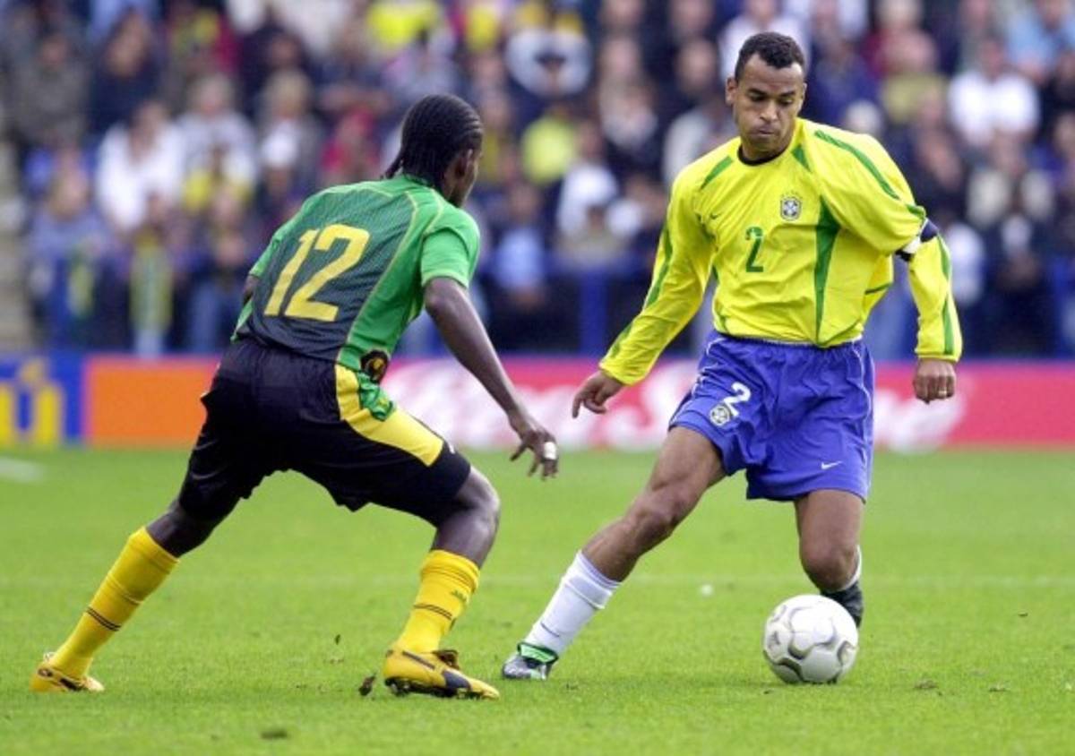 Ronaldo Nazario elige su mejor 11 de la historia y deja fuera a Cristiano