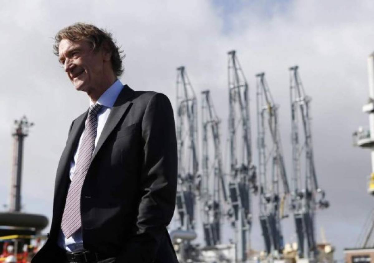 Negocios, yates y autos: La lujosa vida de Jim Ratcliffe, el multimillonario que quiere comprar al Chelsea