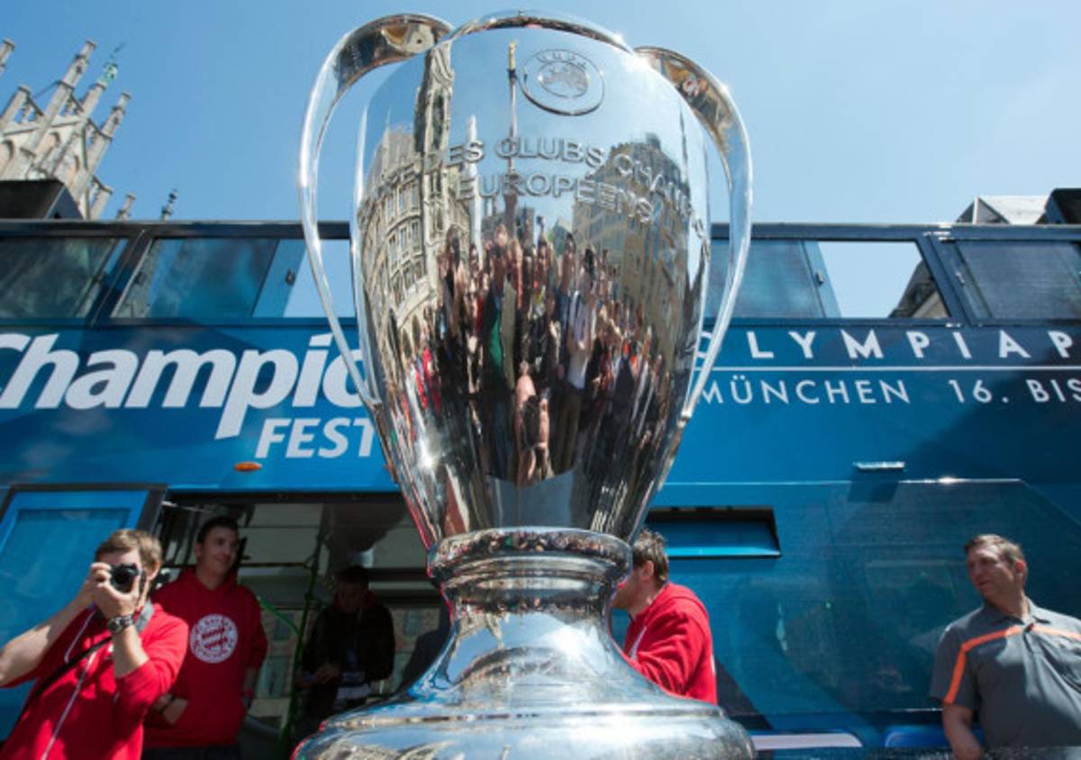 Imágenes de la copa de la UEFA Champions League