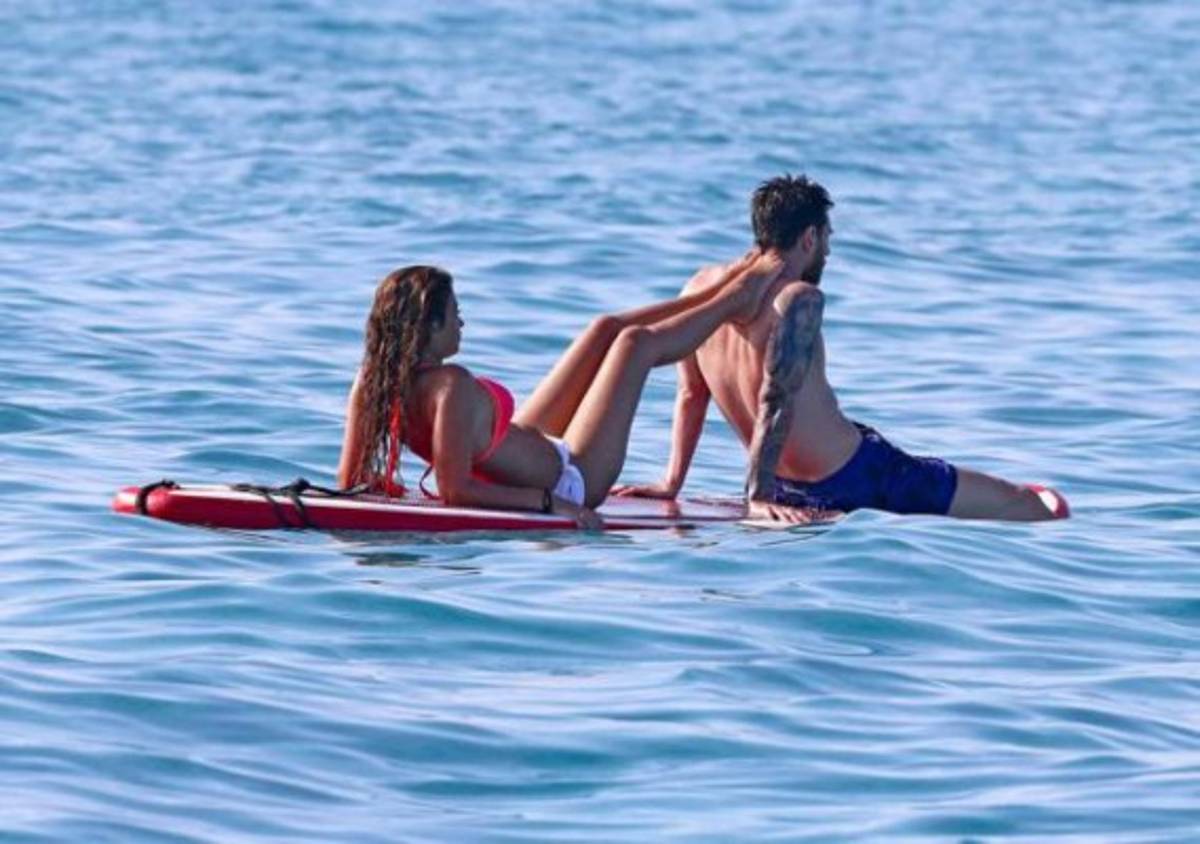 Las nuevas y explosivas imágenes de Antonella Rocuzzo en Ibiza