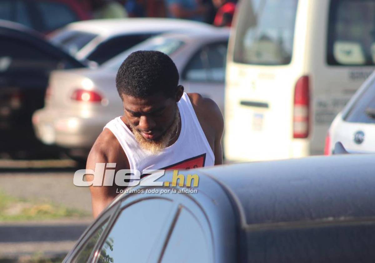 ¡Looks y el lujoso regalo de Romell Quioto a su mamá! Las imágenes del partido benéfico en el complejo Wilson Palacios