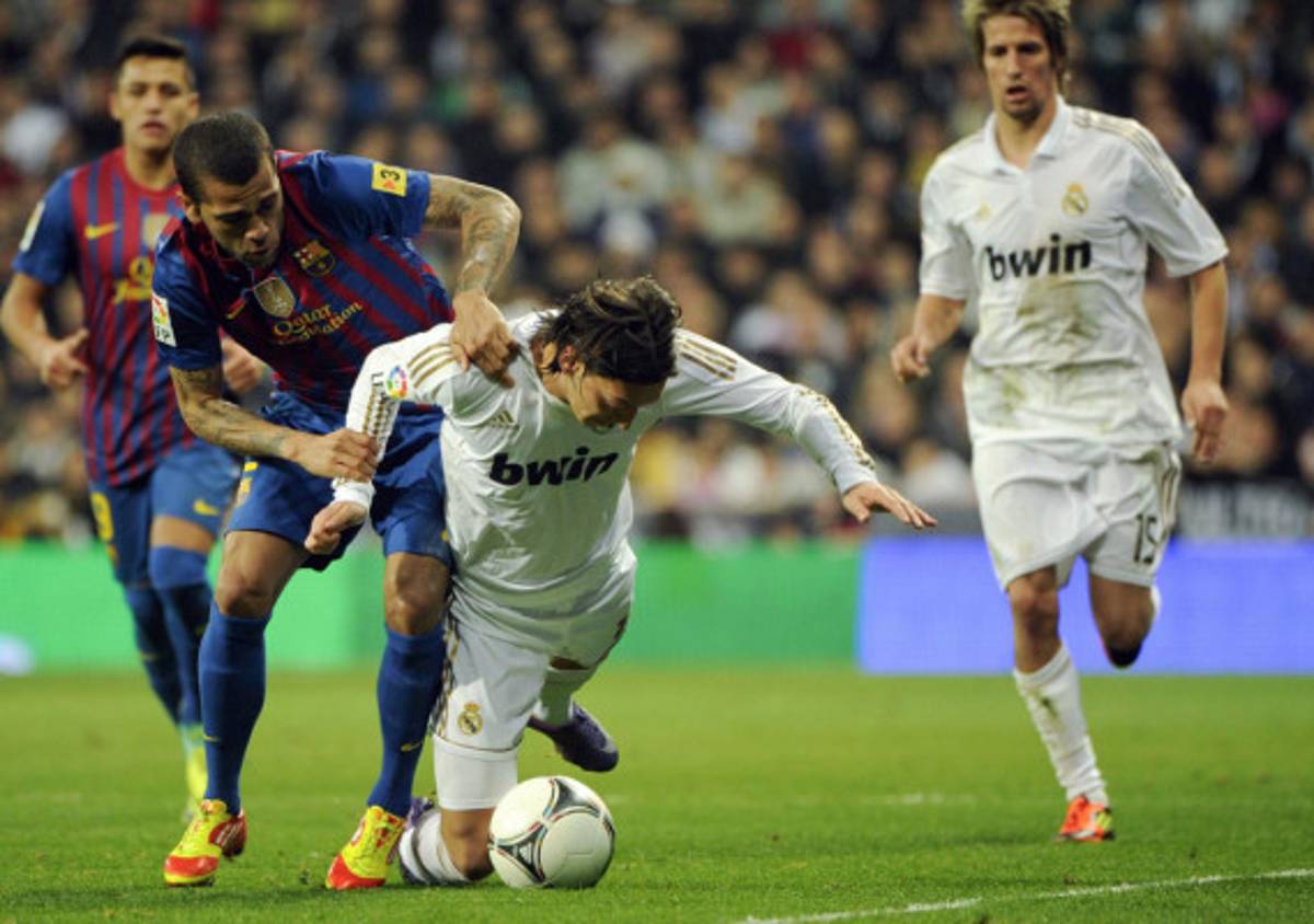 El FC. Barcelona vuelve a pintarle la cara al Madrid en el Bernabéu.