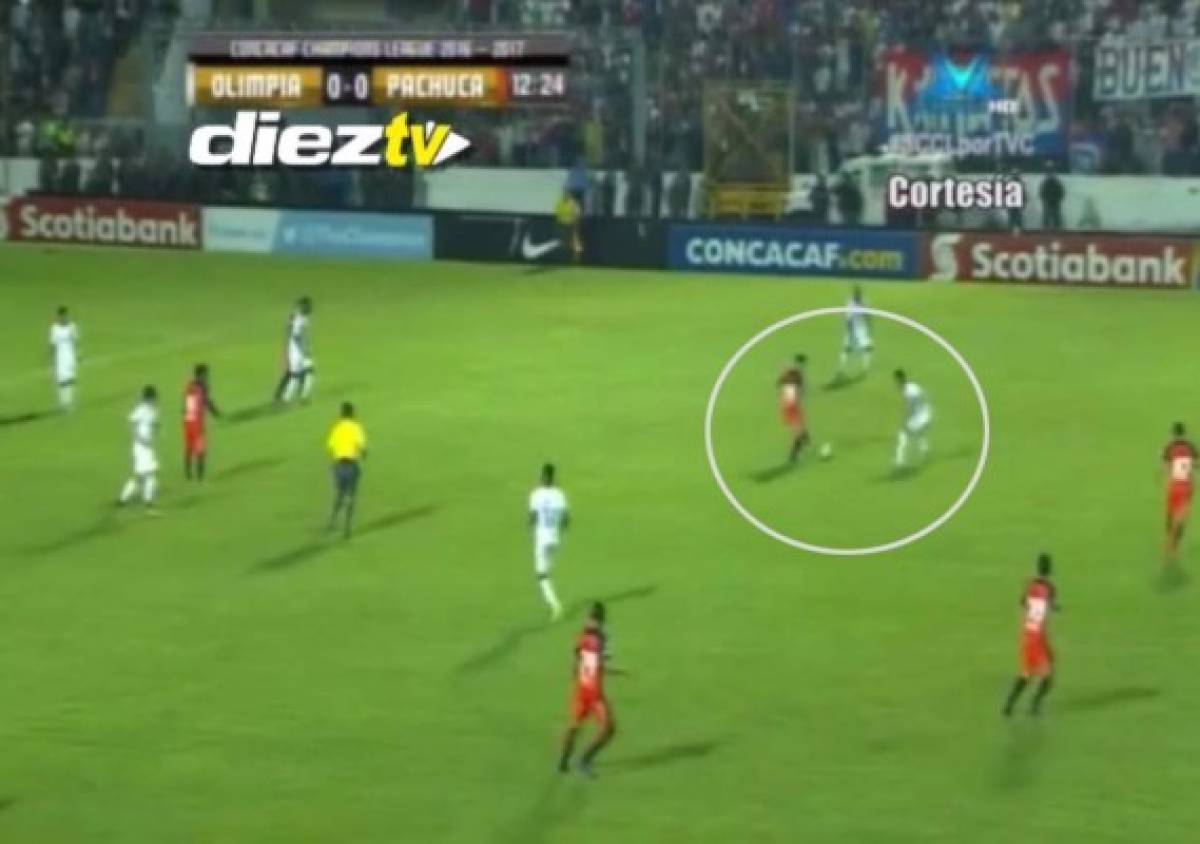 VIDEO: Un grave error de Bayron Méndez termina en gol de Pachuca