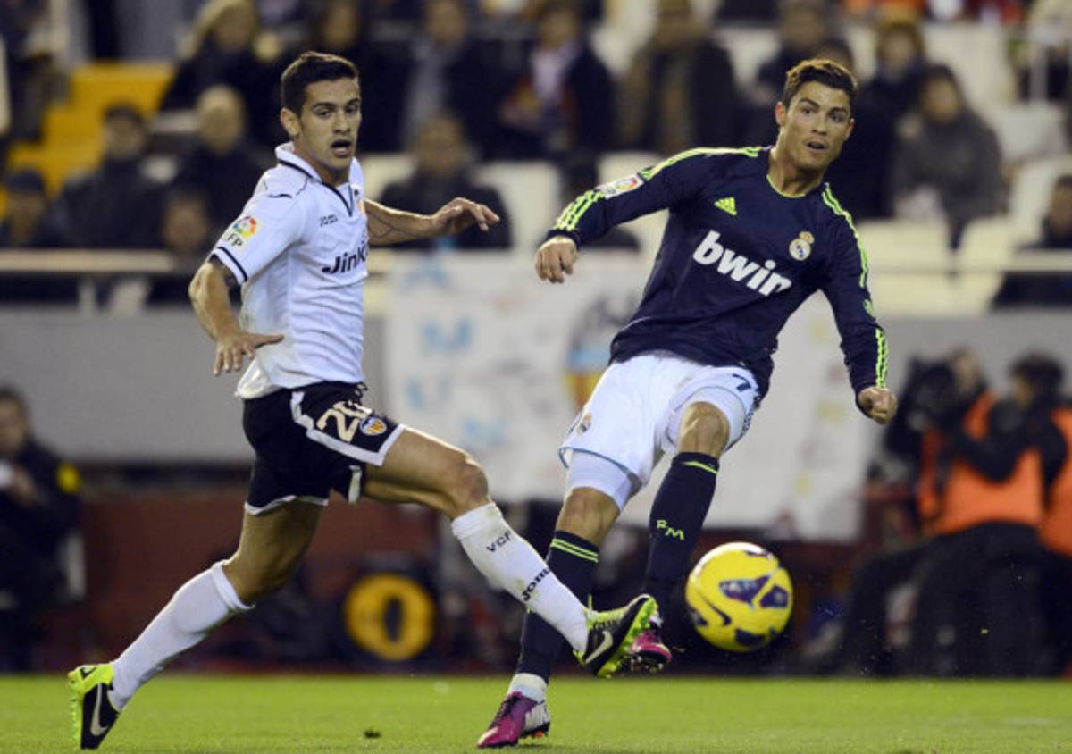 El Real Madrid pasó por encima del Valencia en Mestalla.