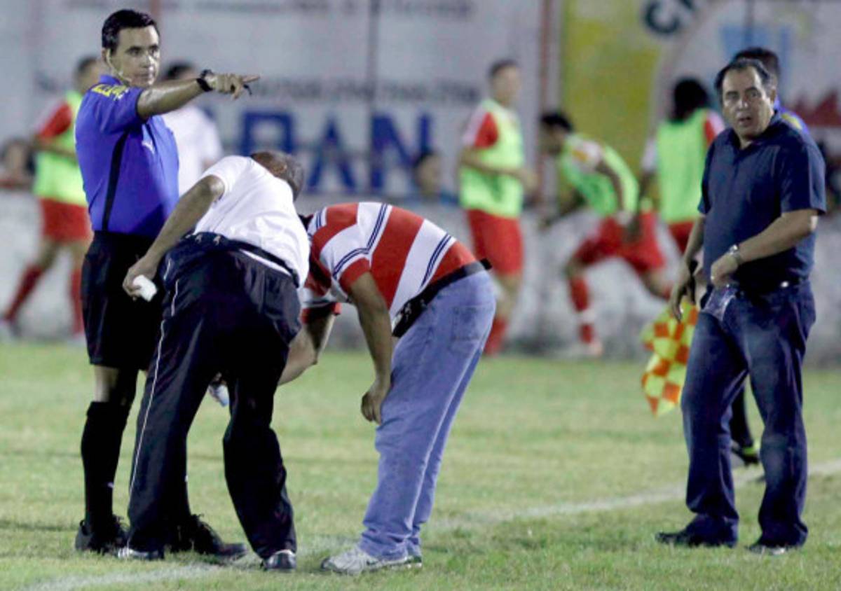 Benigno Pineda anunció su retiro del arbitraje
