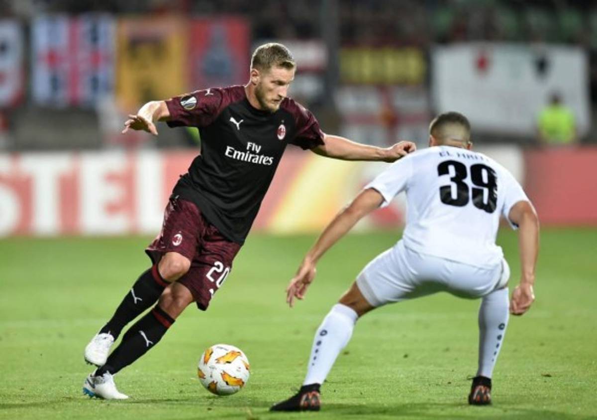 Con excompañero de Wilson Palacios en Inglaterra: Los 14 futbolistas que siguen sin equipo   