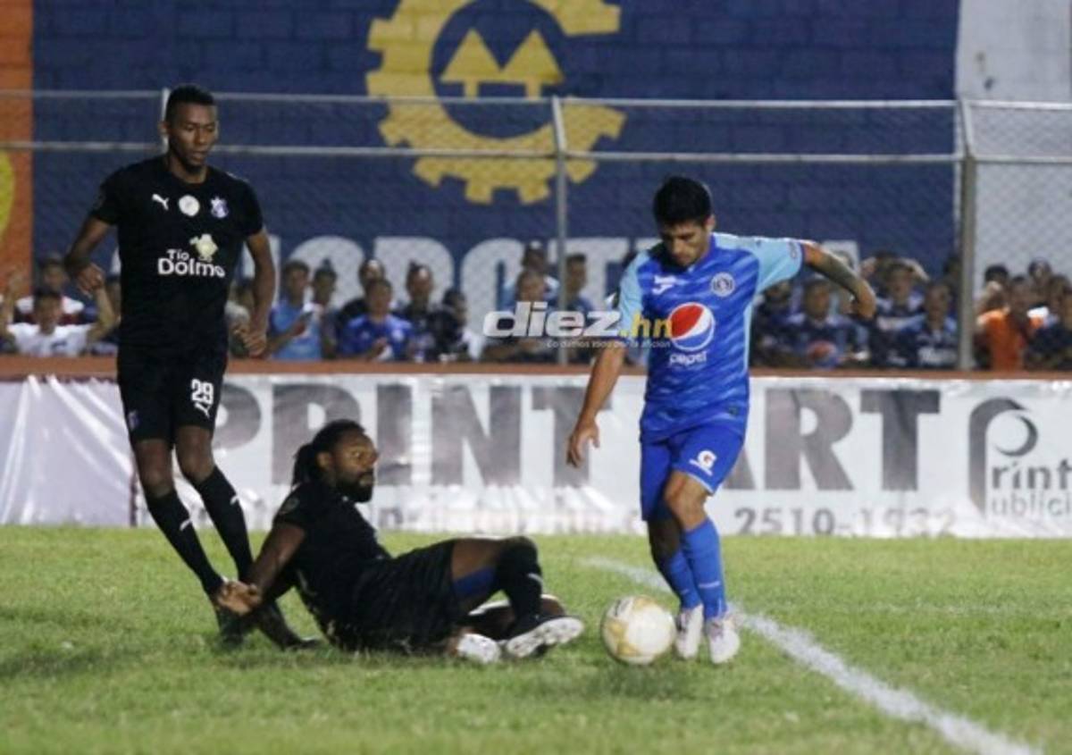 NO VISTE EN TV: Bronca en el Morazán, el festejo de Diego Vázquez y el penal a Galvaliz