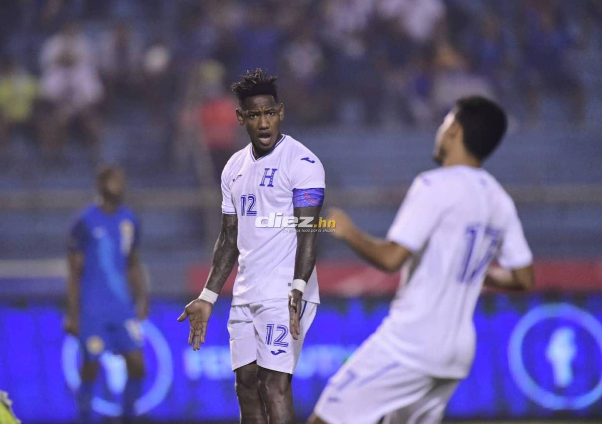 La tristeza y decepción en el Olímpico: Las duras imágenes de la Selección de Honduras tras la derrota con Curazao