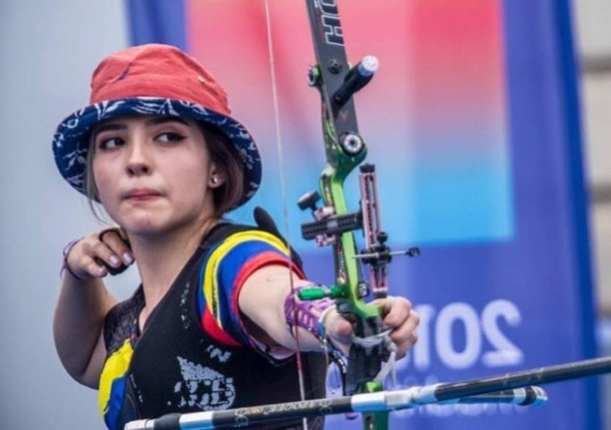 La hermosa atleta colombiana que enamora en los Juegos Olímpicos de Tokio y la polémica con sus tatuajes