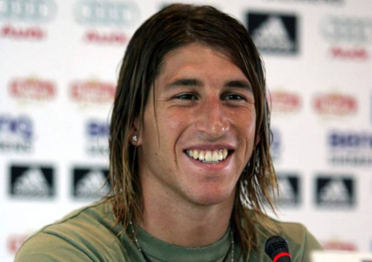 TOP: Grandes estrellas que el fútbol sacó de la pobreza