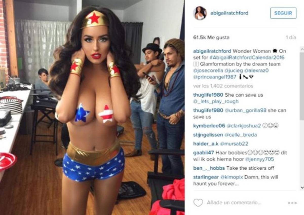 Abigail Ratchford, la chica que dejó el fútbol, ahora es modelo y actriz