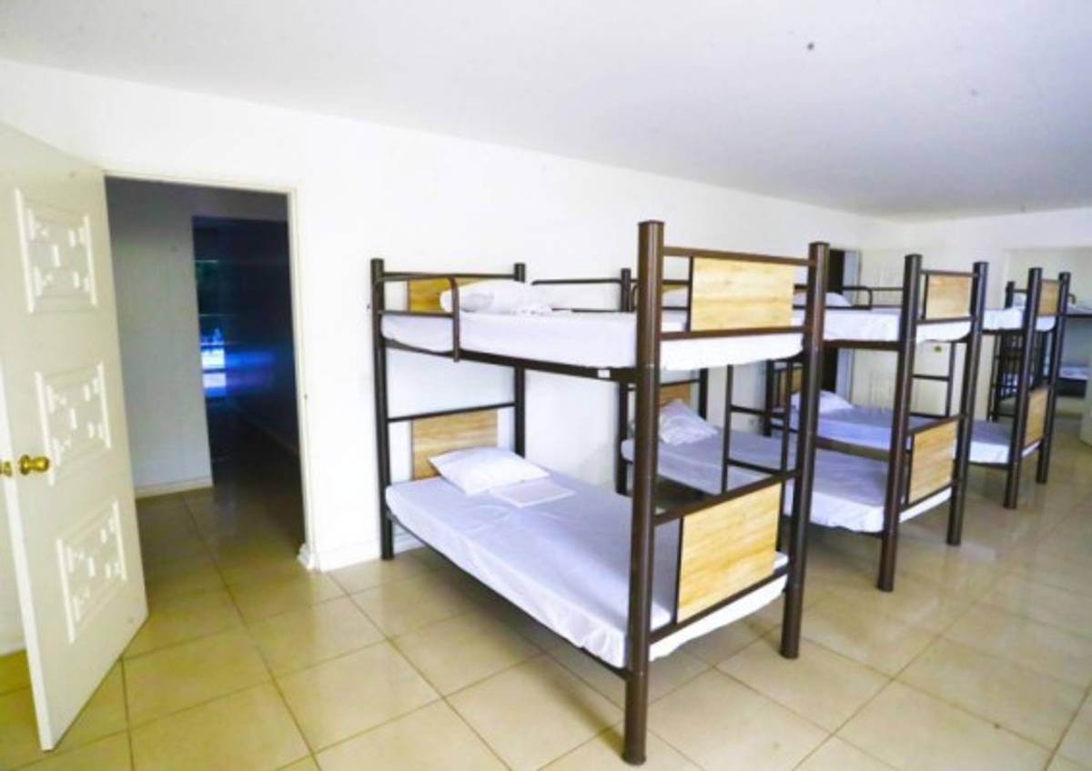 El Salvador albergará 300 médicos que luchan contra el coronavirus en Residencia Presidencial