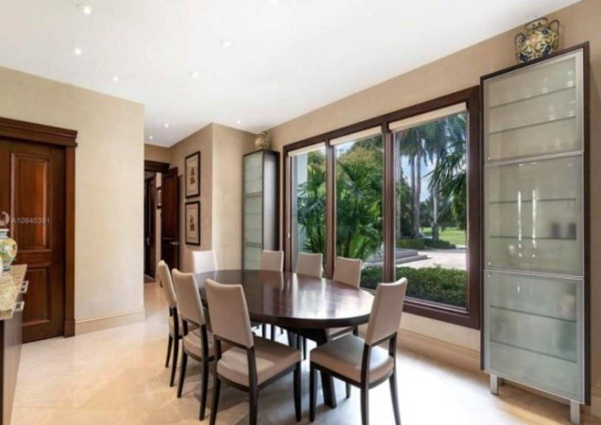 La millonada que pide: Así es la lujosa mansión que puso a la venta en Miami Don Francisco