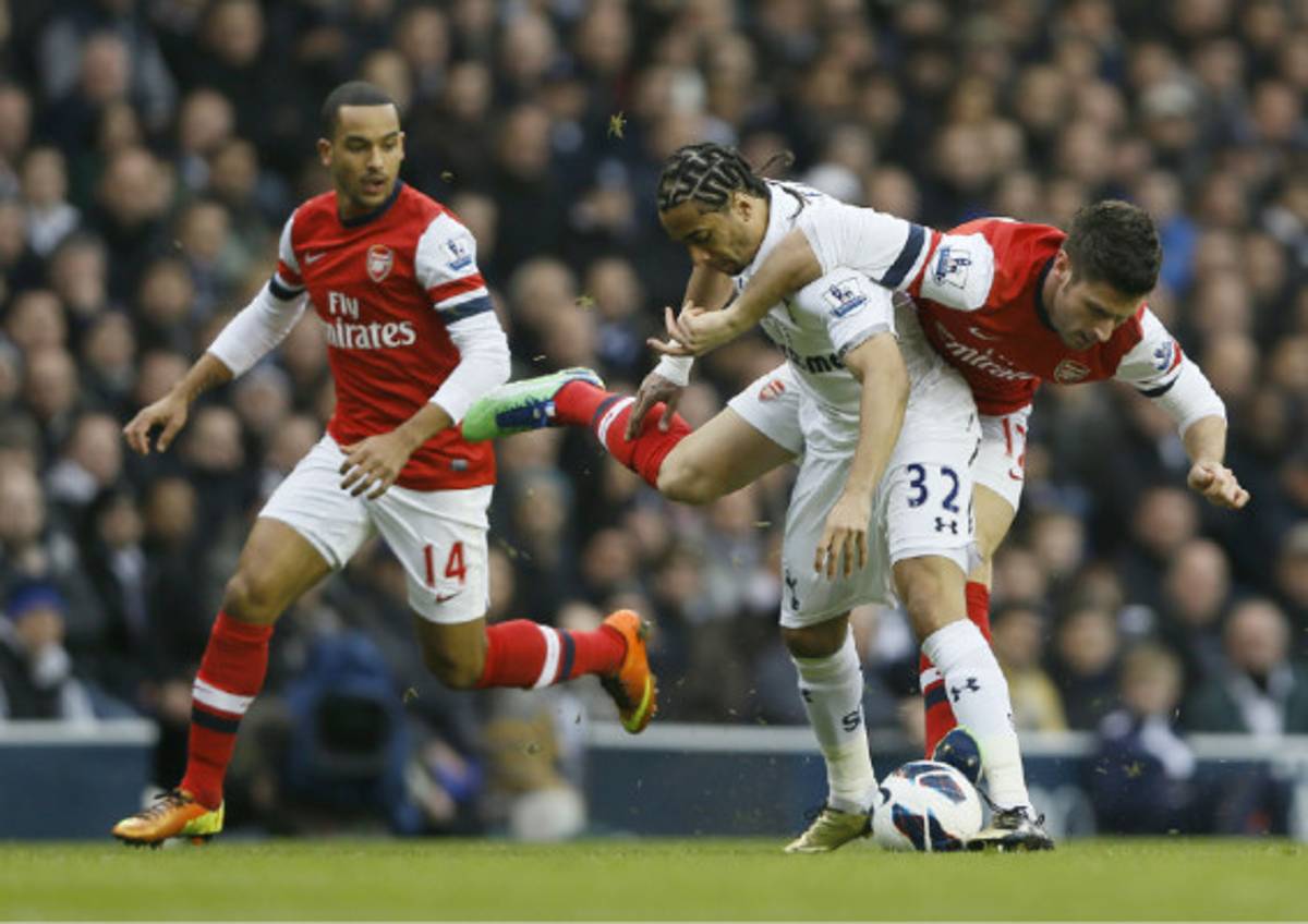 Tottenham se impone en el derby londinense.