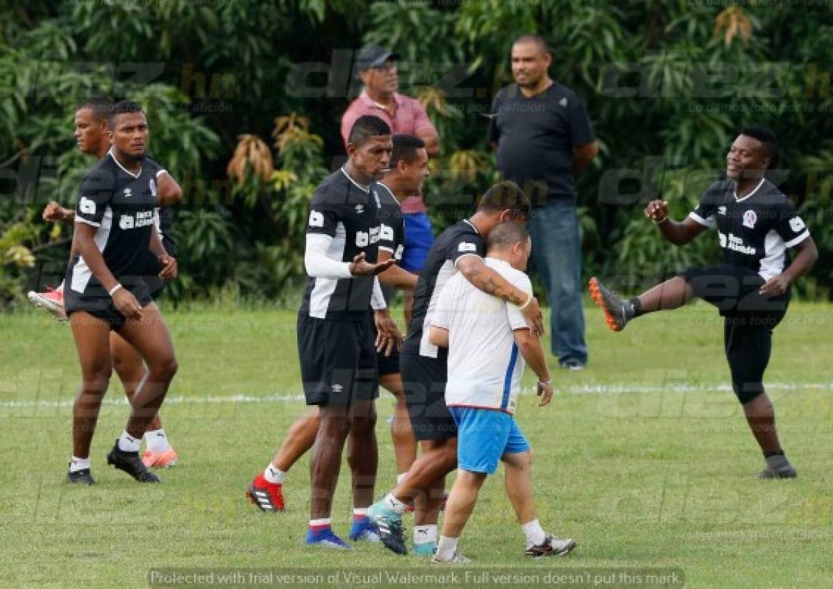 FOTOS: Olimpia trajo hasta porterías para preparar la semifinal en Tela