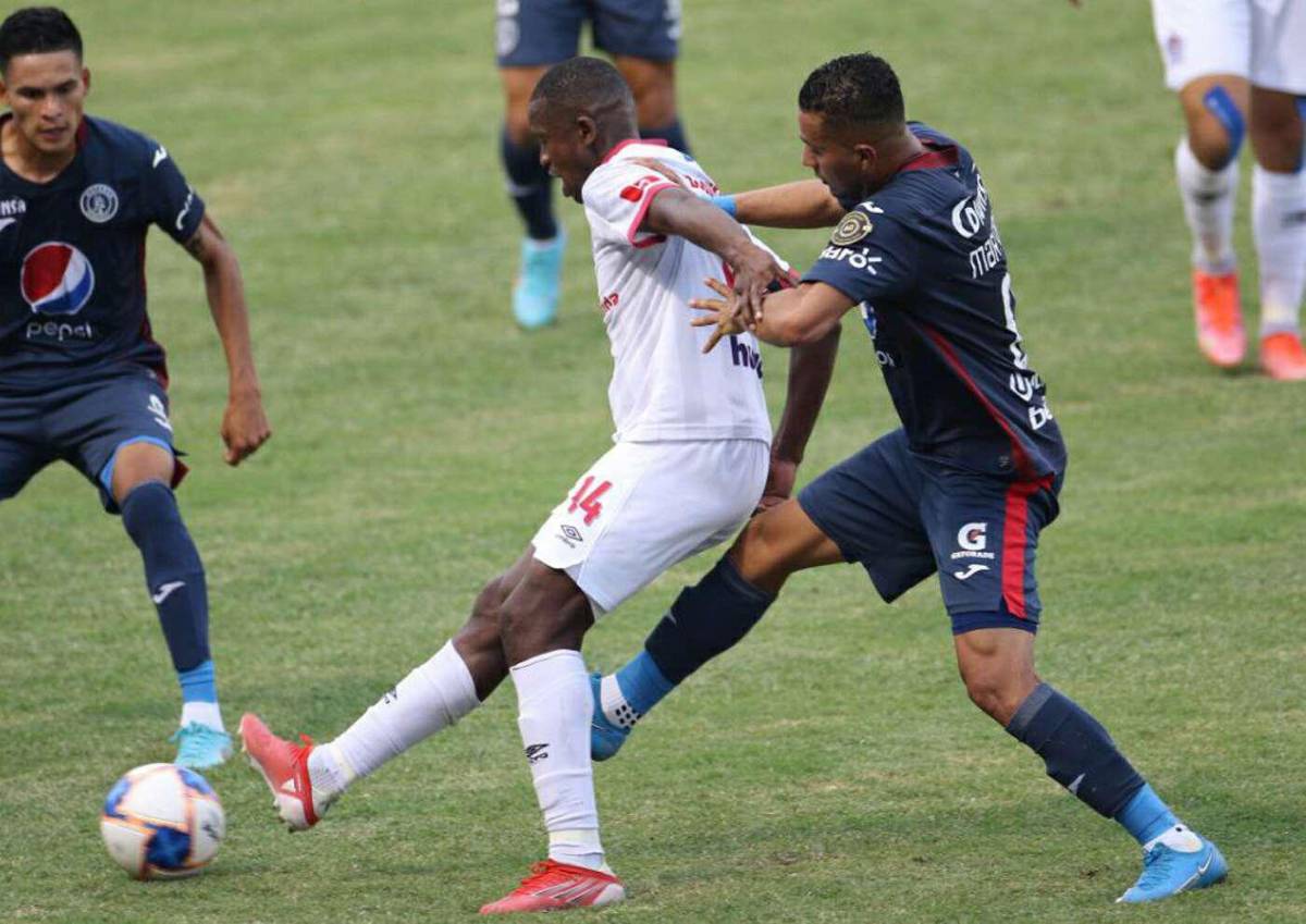 Con muchos cambios: El 11 del Olimpia para buscar el liderato del torneo en el clásico ante Motagua