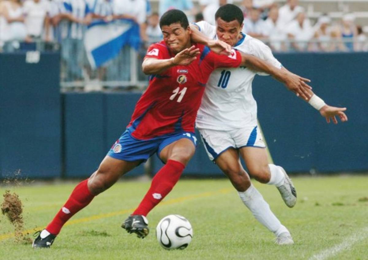 Las grandes figuras del fútbol a las que ha enfrentado Rambo de León