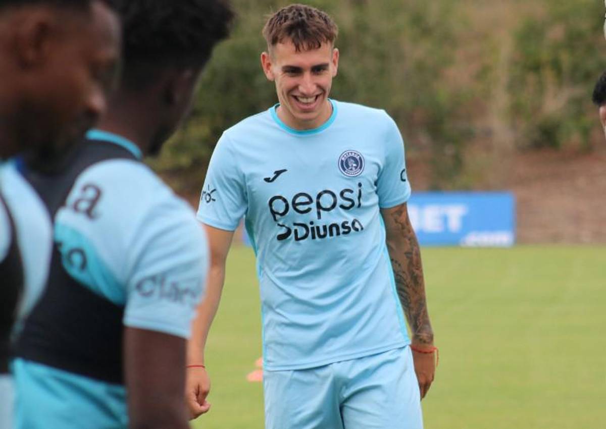 Así recibieron al hermano de Agustín Auzmendi en Motagua y el equipo azul viajó ya a Danlí