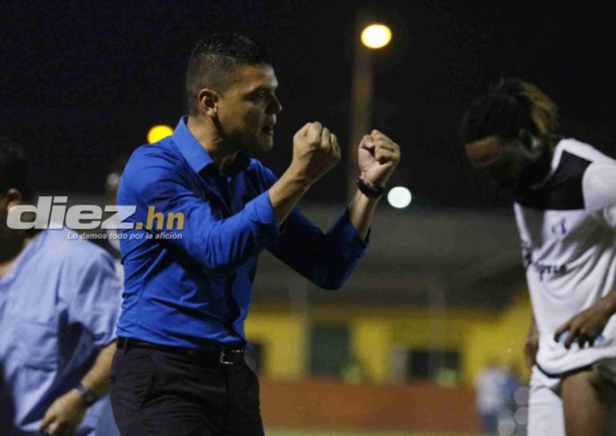 El sufrimiento y festejo de Luis Alvarado en la salvación del Honduras Progreso