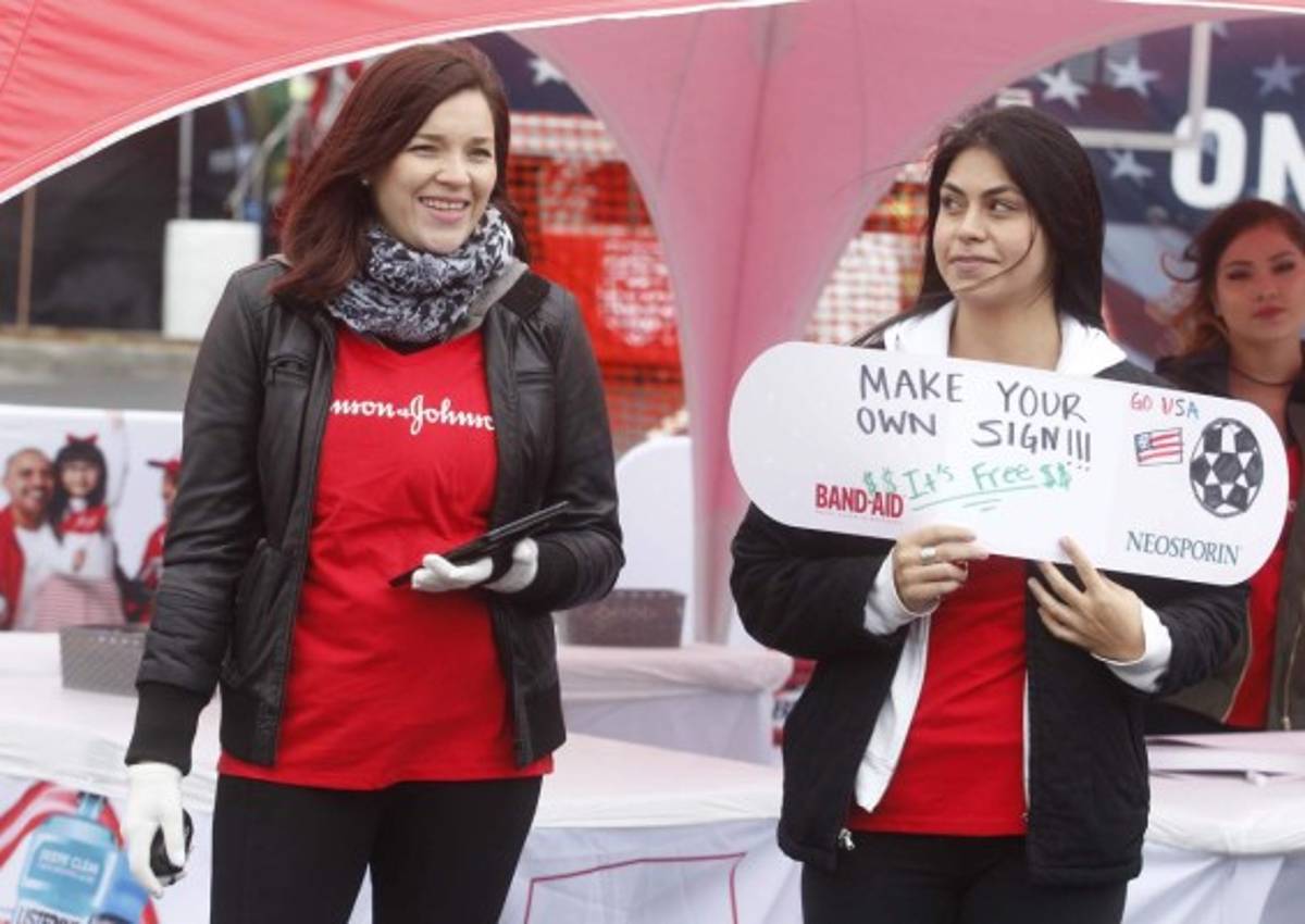 Curiosas: Las fotos que no viste por la TV del Honduras-USA