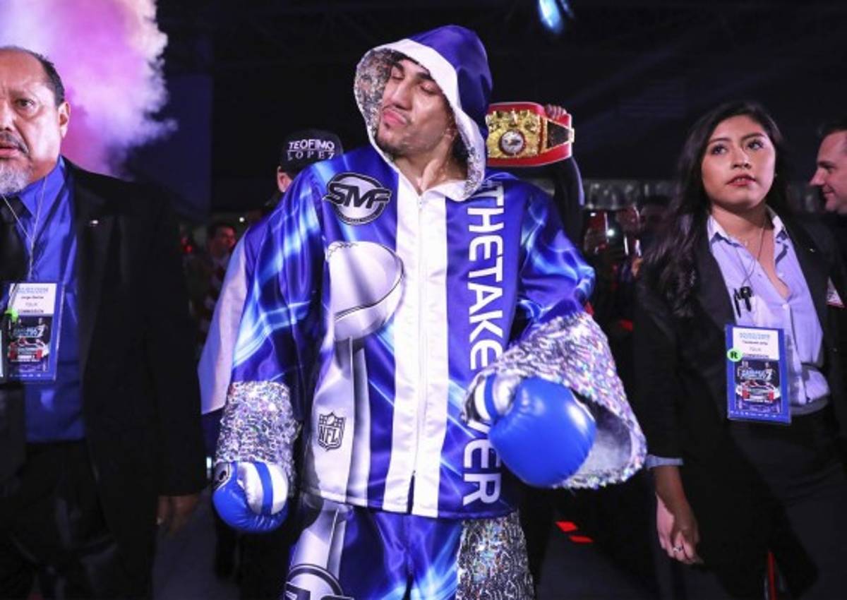 EN FOTOS: Así noqueó Teófimo López a Diego Magdaleno