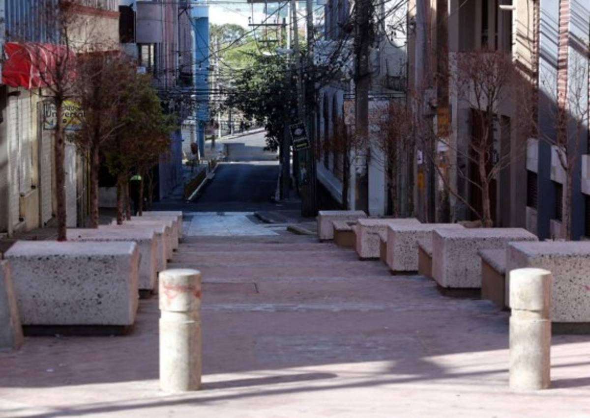 Negocios se preparan para abrir este lunes en la llamada 'reactivación de la economía en Honduras”