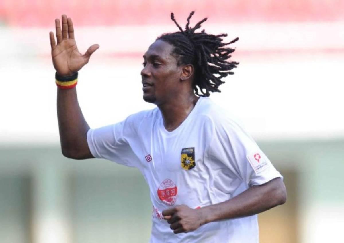 Legionario ficha en Irlanda del Norte: ¡Otros hondureños que jugaron en ligas poco tradicionales de Europa!