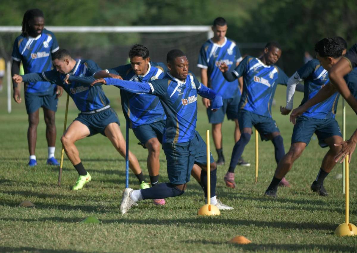 Entre alegría y motivación: así se prepara Génesis FC para enfrentar a Platense