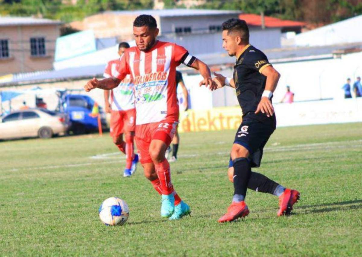 Vida vs Olimpia: El posible 11 que apunta Fernando Mira para ‘cazar’ al León en la semifinal de ida en el Nacional
