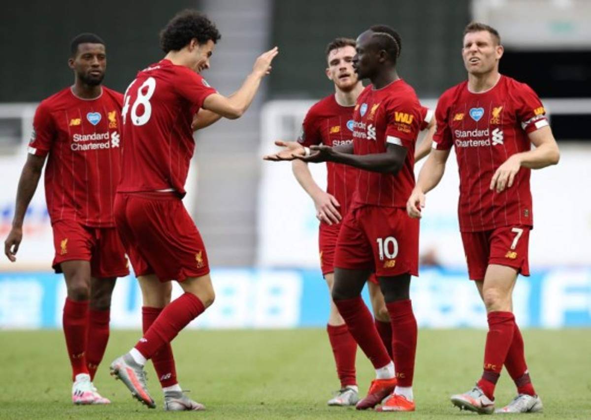 El crack que jugó su último partido con el Manchester City en la Premier League y el dolor por el descenso