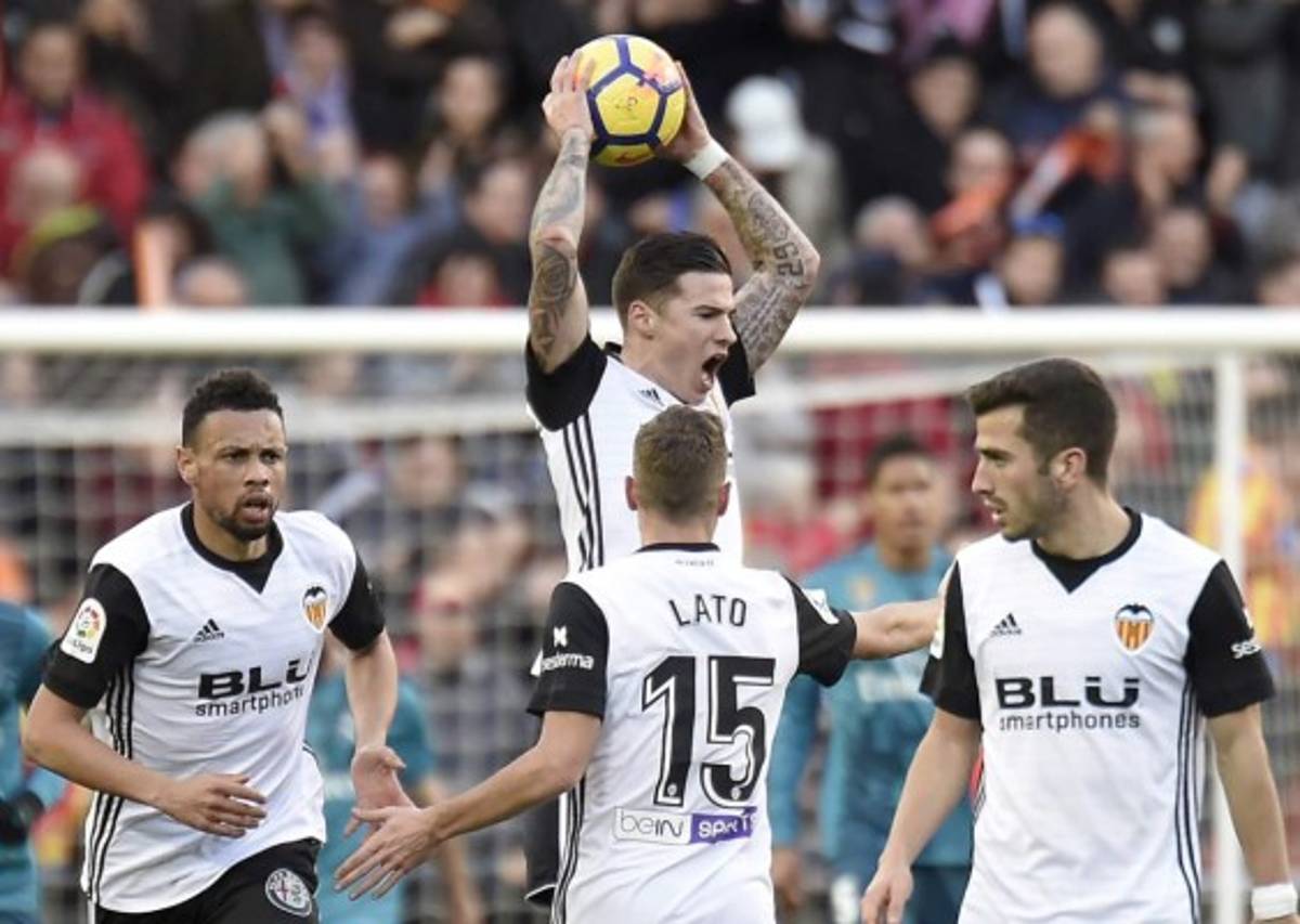 ¡NO SE VIO EN TV! Dedazo de CR7, la broma de Zidane y la caída de Marcelo