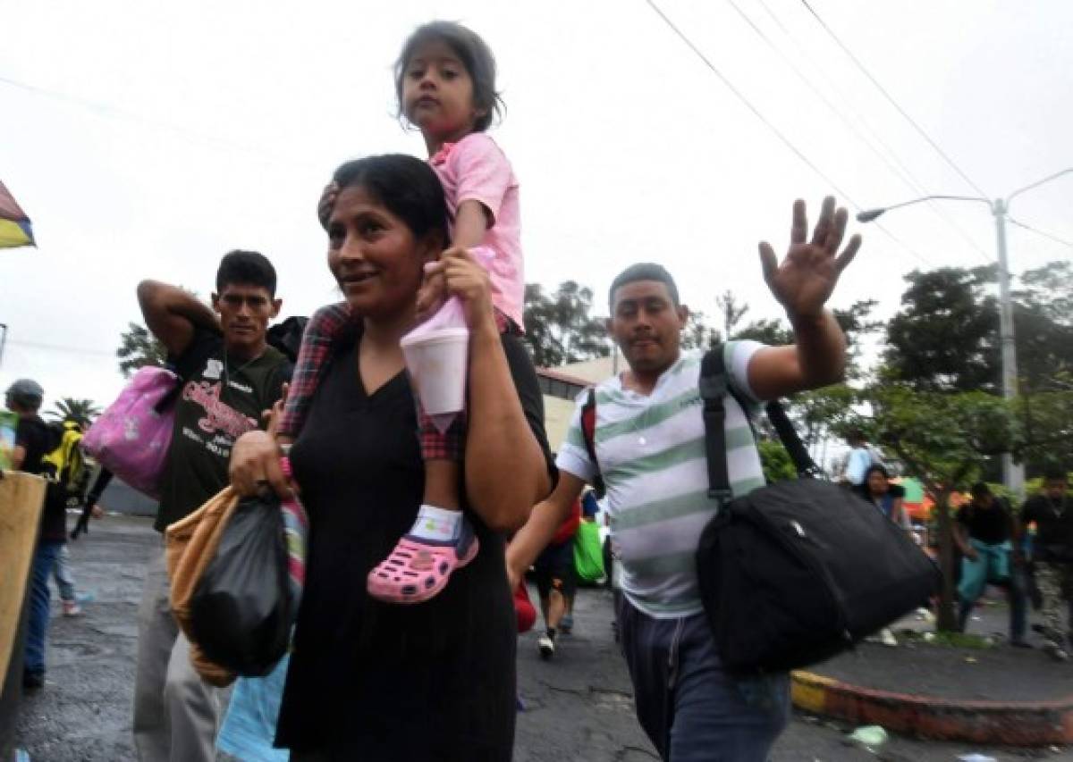 Las fotos más impactantes de los hondureños en la caravana de migrantes