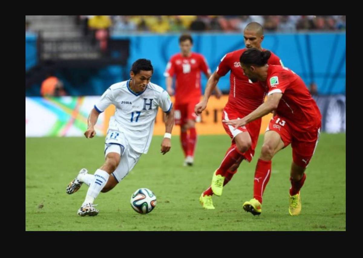 Andy Nájar llega a 15 años como profesional y vestirá la camisa de un quinto equipo en su trayectoria