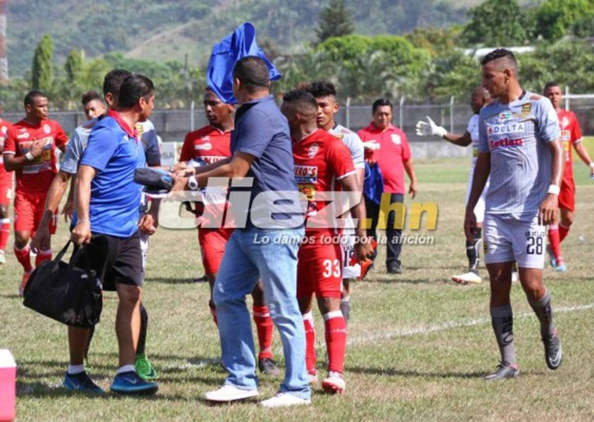NO SE VIO EN TV: La 'picardía' en Tocoa que enfureció a Real España