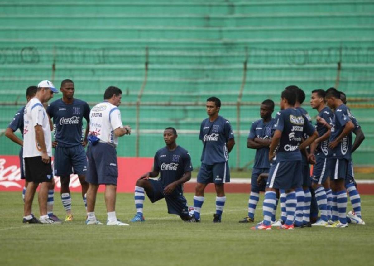 Fotos: Luis Suárez vuelve al estadio Olímpico, un lugar donde vivió grandes momentos con Honduras