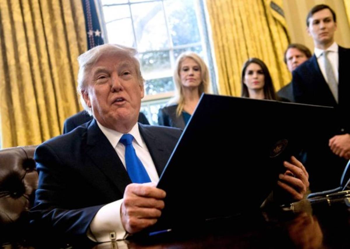 Las polémicas decisiones de Donald Trump en sus primeros días en la Casa Blanca