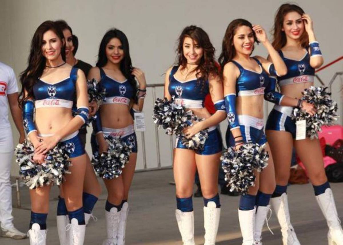 Las infartantes Rayaditas que apoyan a Alberth Elis y al Monterrey