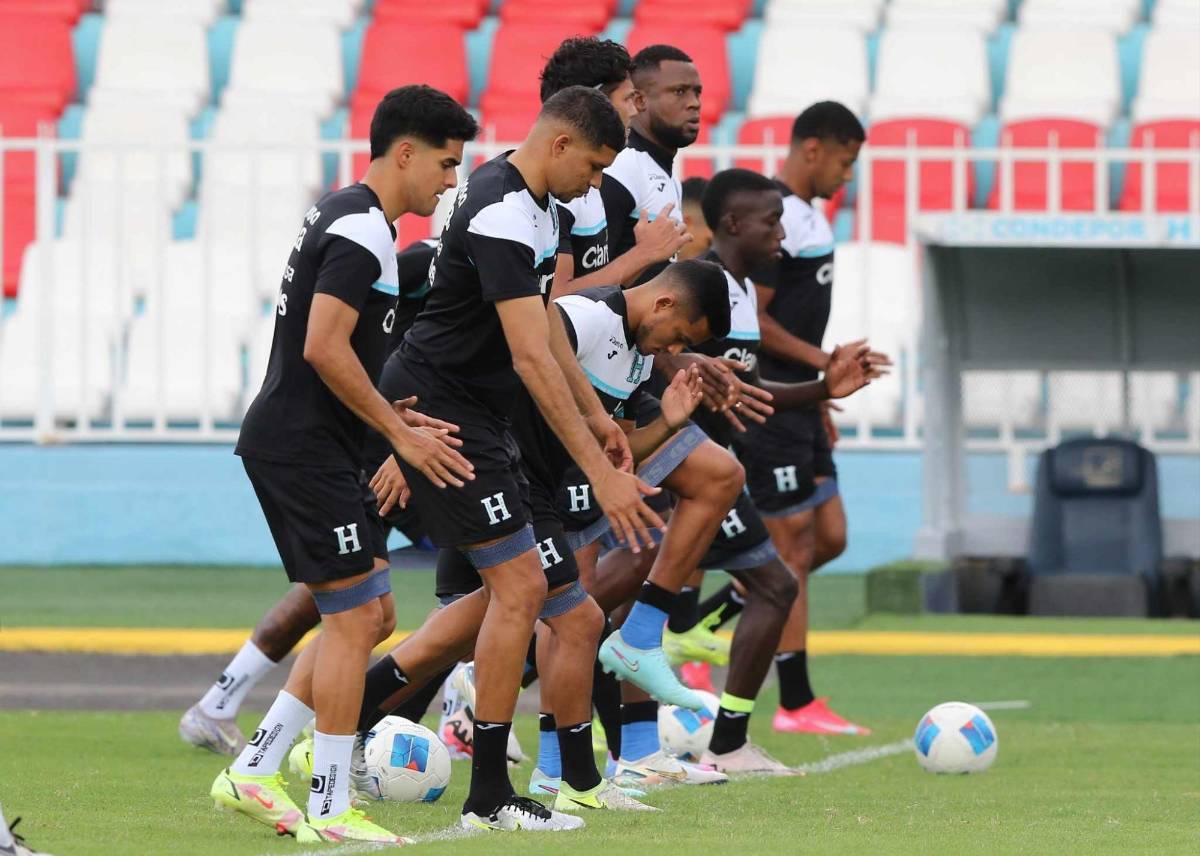 ¡Dos legionarios no entrenaron! Honduras está casi completa para buscar el boleto a tercera ronda en la eliminatoria de Concacaf