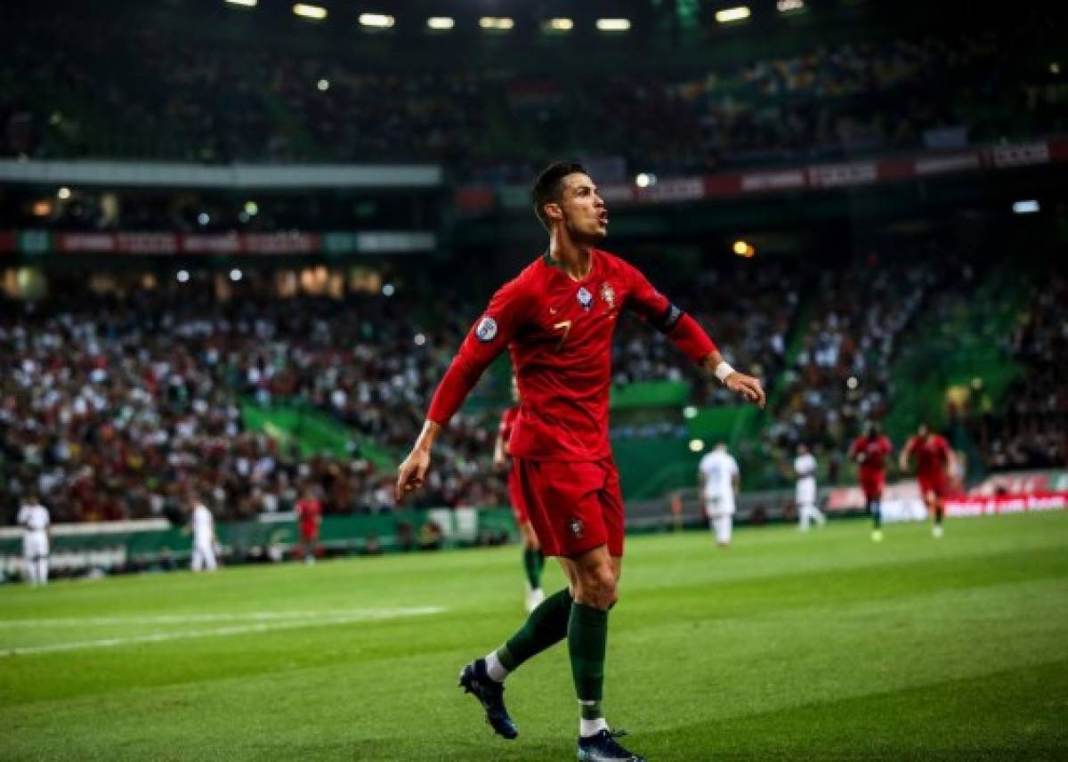 Cristiano Ronaldo: Gol 700, chilena fallida y festejo a lo grande en el Portugal-Luxemburgo