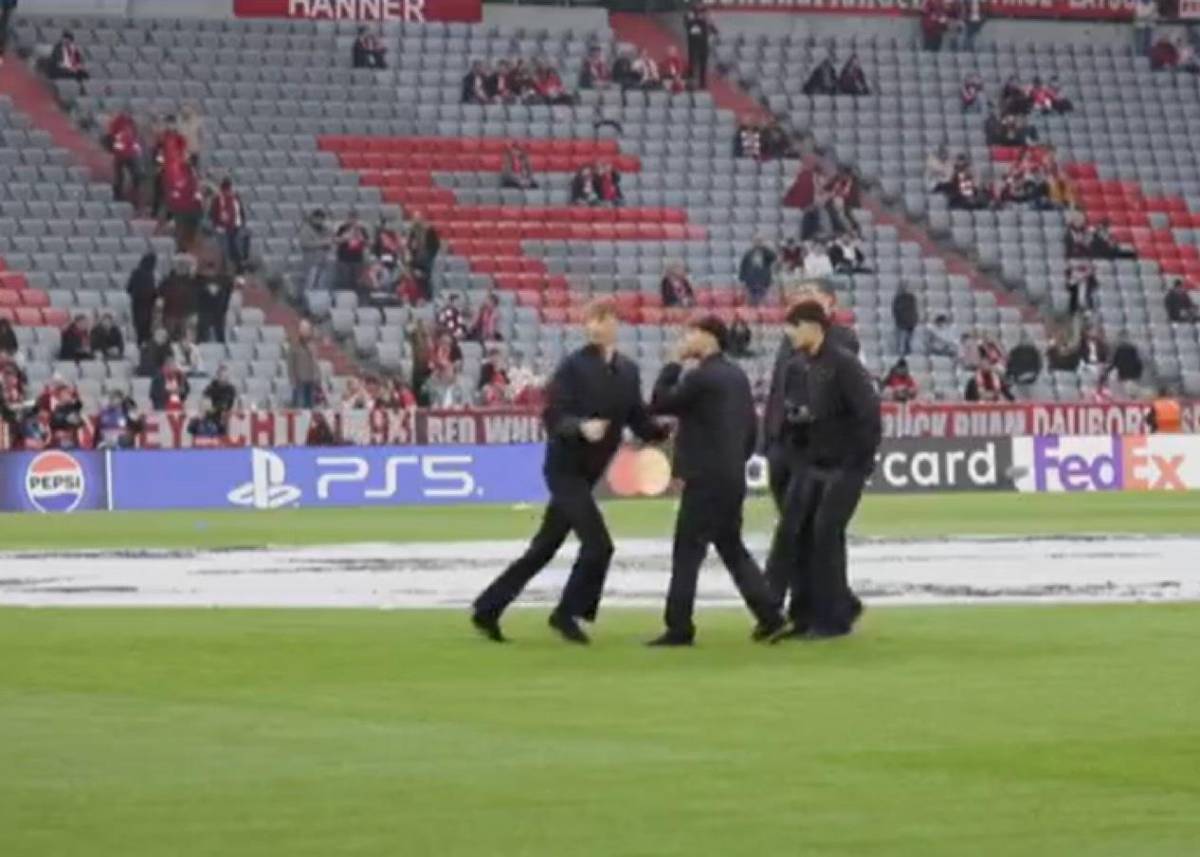 No se vio por TV: Mbappé y su gesto de enfado con la afición, el encapuchado, la jugada de la polémica, ¿y el VAR?