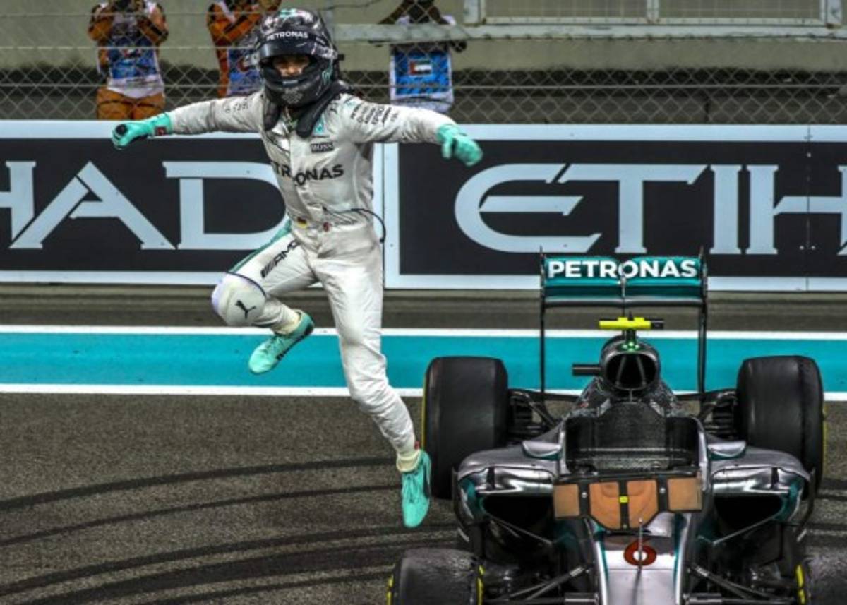 Nico Rosberg gana su primer título de Fórmula Uno
