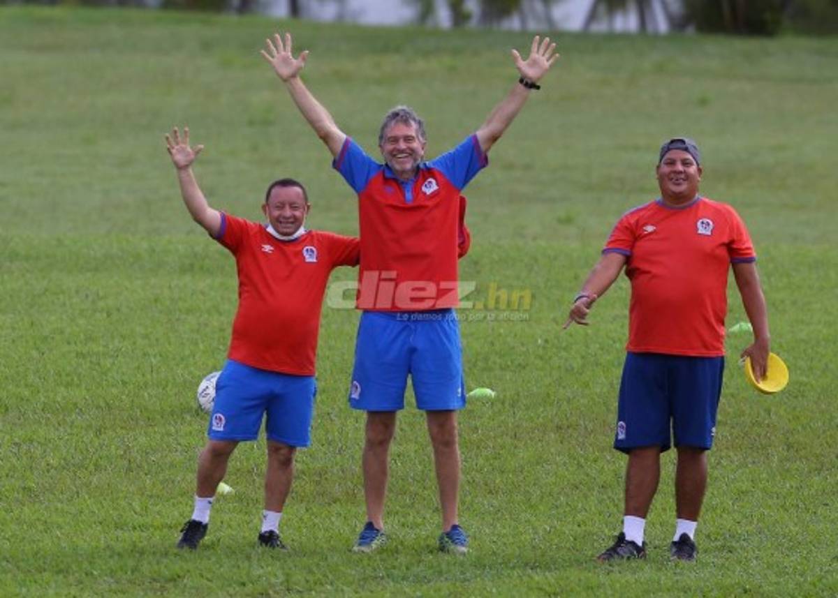 ¡Pasó en Olimpia! Bengtson volvió a ponerse mascarilla a pesar de estar vacunado, y así recibieron a Crisanto