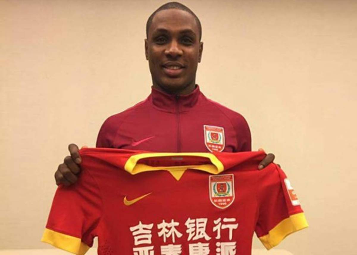 Poder económico: Los 20 futbolistas con sueldos estratosféricos en el fútbol chino