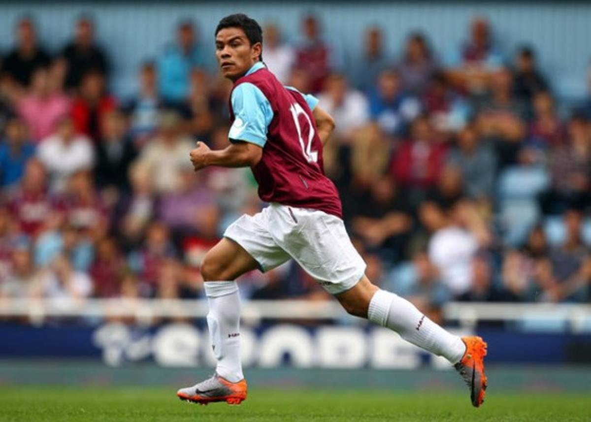 Llegó al Chelsea y no dio bola: Los 15 famosos jugadores mexicanos que fueron a pasear a Europa