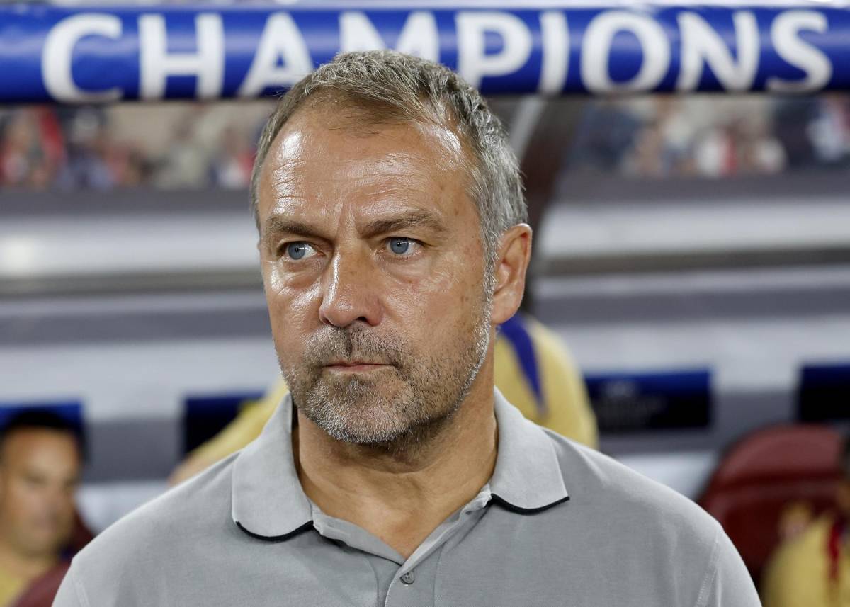 Hansi Flick revela el principal factor de la primera derrota del Barcelona en Champions: “No era fácil defender”