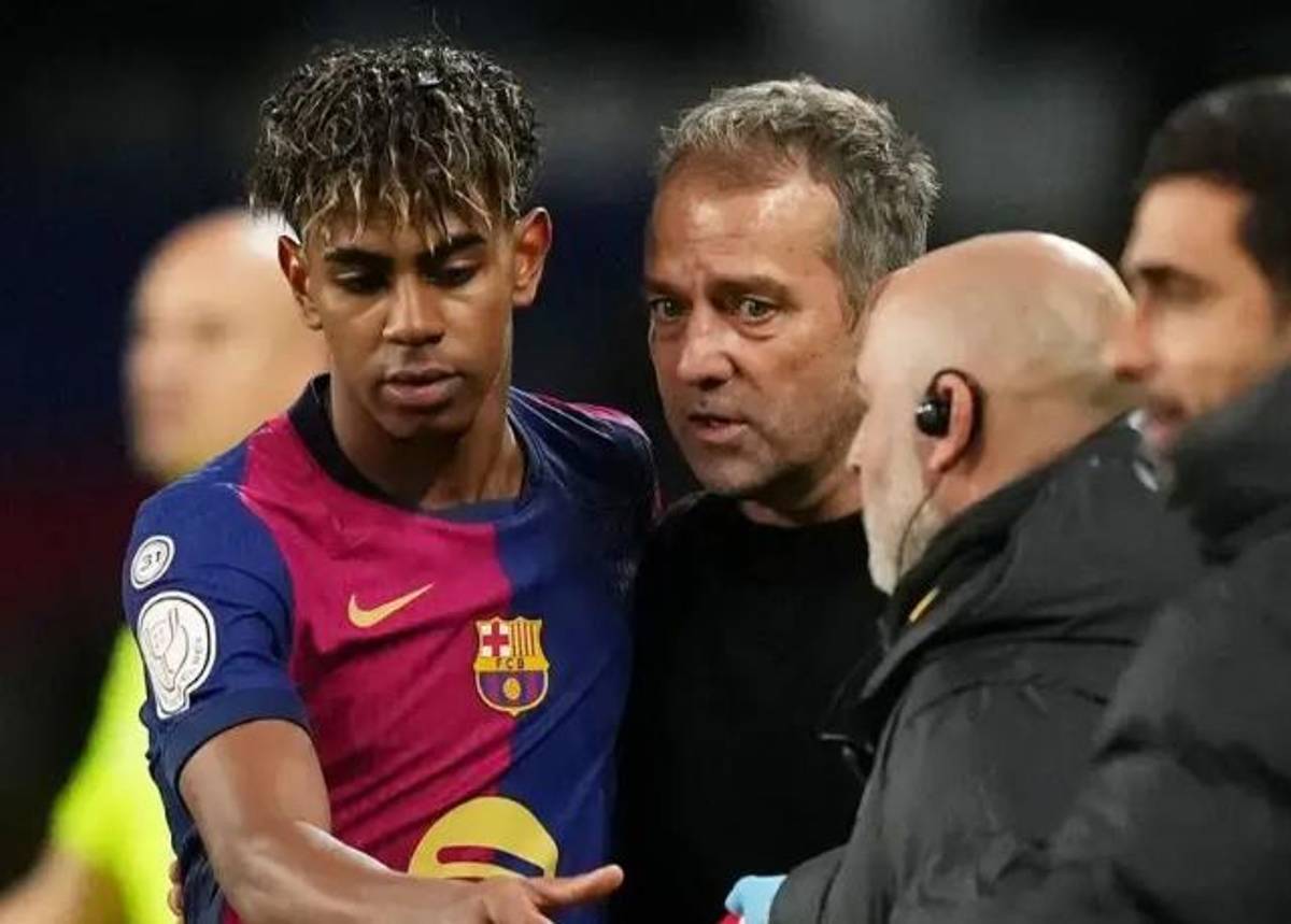 Barcelona no se lo esperaba: la drástica decisión que podría tomar Hansi Flick y Lamine es señalado