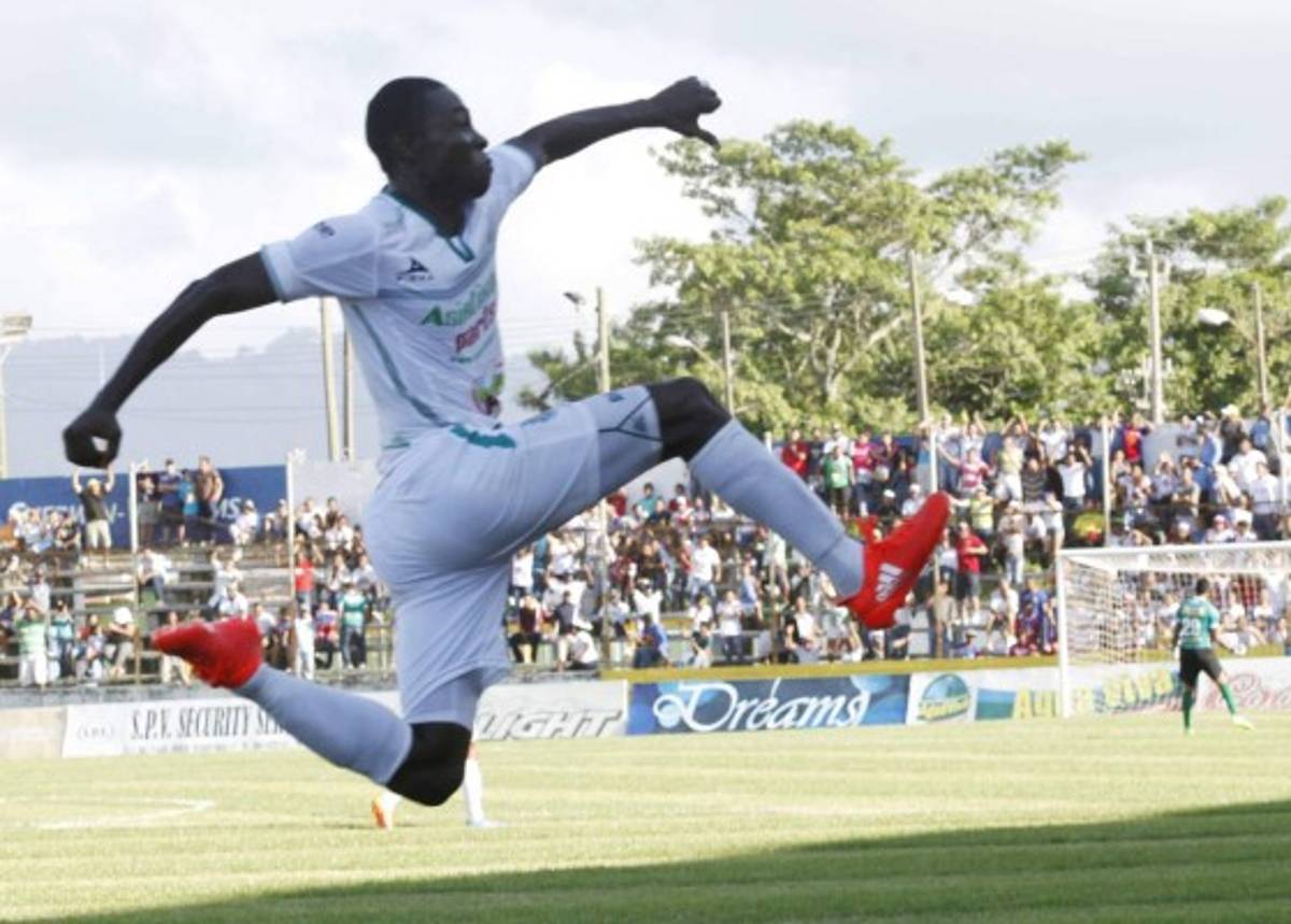 RUMORES Y FICHAJES: Real España prepara dos bombas y Marathón perdería dos figuras